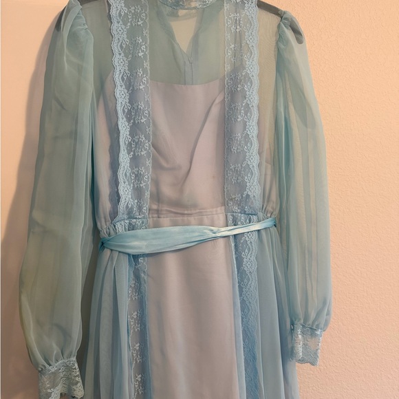 1970s handmade blue Lacey dress - Picture 8 of 9